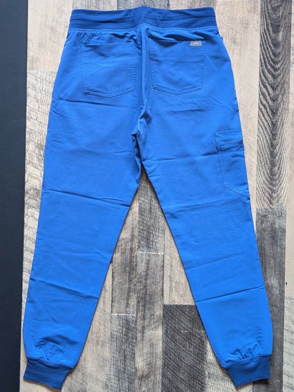 Figs Denim Blue Set Zamora Joggers & Casma Scrub Top Small - Picture 3 of 10